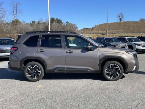 Used 2025 Subaru Forester Limited w/ Popular Package #1 image 28