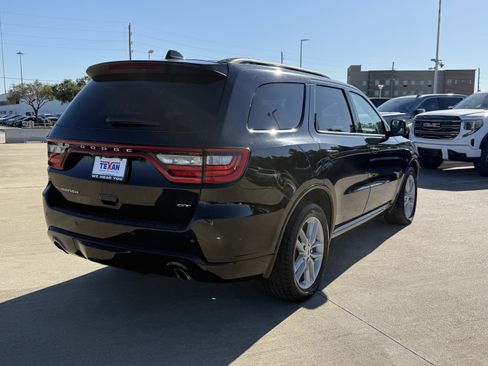 Used 2024 Dodge Durango GT image 5
