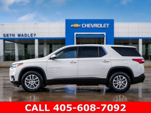 Used 2020 Chevrolet Traverse LT FWD image 4