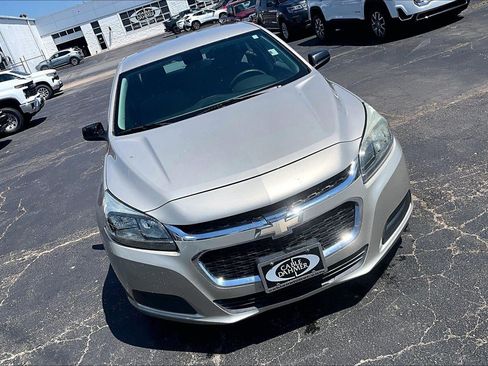 Used 2015 Chevrolet Malibu LS FWD image 3