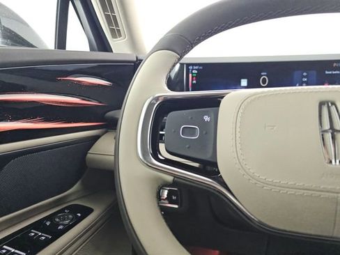 New 2025 Lincoln Nautilus Premier w/ Jet Appearance Package AWD/4WD image 35