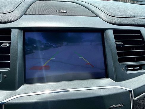 Used 2013 Lincoln MKS AWD image 22