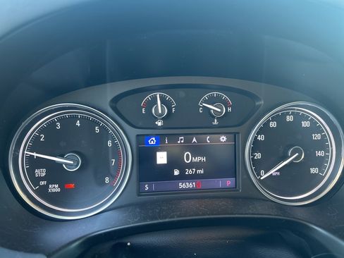 Used 2020 Buick Enclave Premium w/ Sun and Sites Package image 10