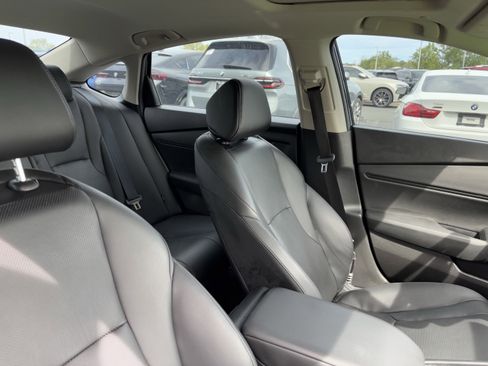 Used 2025 Honda Accord EX-L image 35