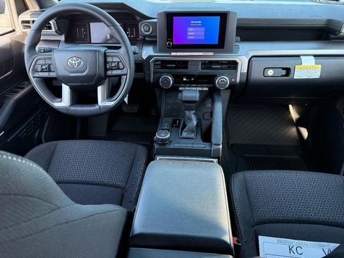 New 2025 Toyota 4Runner SR5 image 8