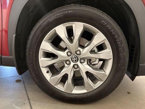 Used 2026 Toyota Grand Highlander AWD image 42