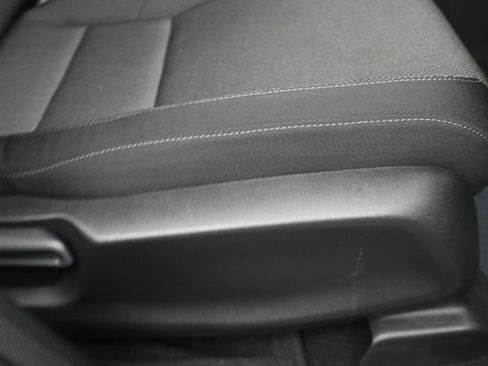 Used 2026 Honda CR-V EX image 10