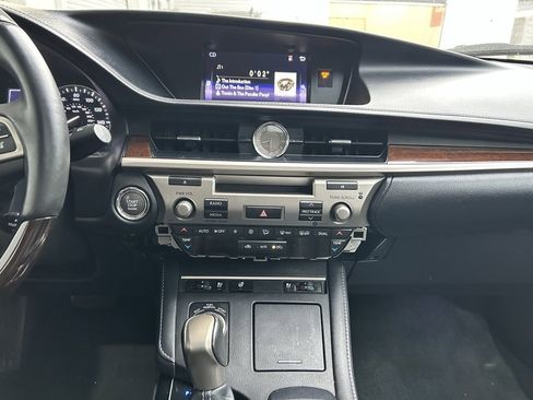 Used 2017 Lexus ES 350 350 image 9