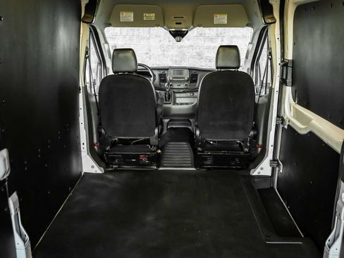 Used 2023 Ford Transit 250 Medium Roof AWD w/ Load Area Protection Package image 18