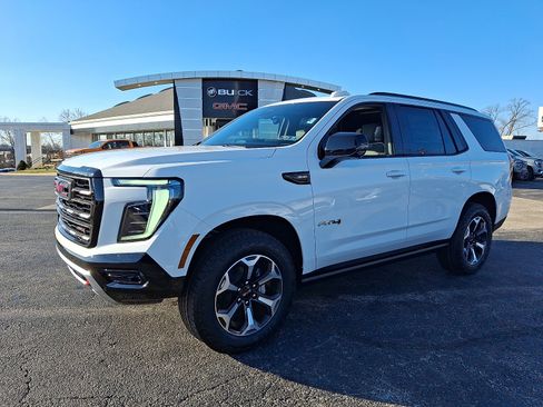 New 2026 GMC Yukon AT4 Ultimate w/ LPO, Floor Liner Package image 4