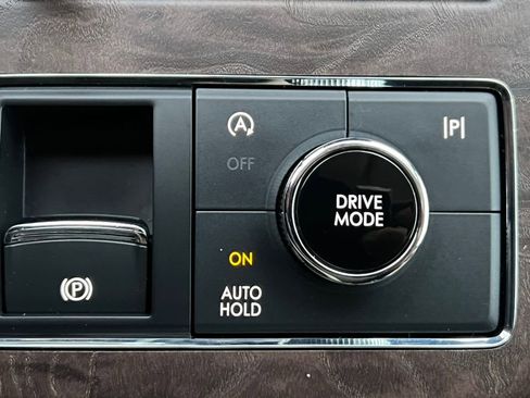 Used 2024 Lincoln Navigator L Reserve w/ Monochromatic Package image 31