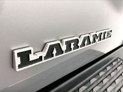Used 2020 RAM 2500 Laramie image 31