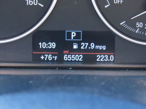 Used 2018 BMW 320i Sedan image 20