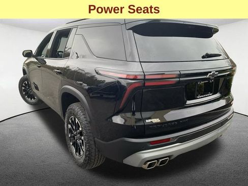 Used 2024 Chevrolet Traverse Z71 w/ Enhanced Driving Package AWD/4WD image 10