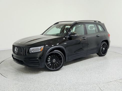 New 2026 Mercedes-Benz GLB 35 AMG 4MATIC image 1