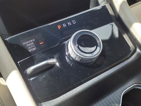 Used 2024 Jeep Grand Cherokee L Limited w/ Trailer Tow Package image 10