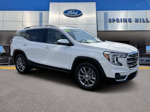 Used 2023 GMC Terrain SLT w/ Infotainment Package II FWD image 1