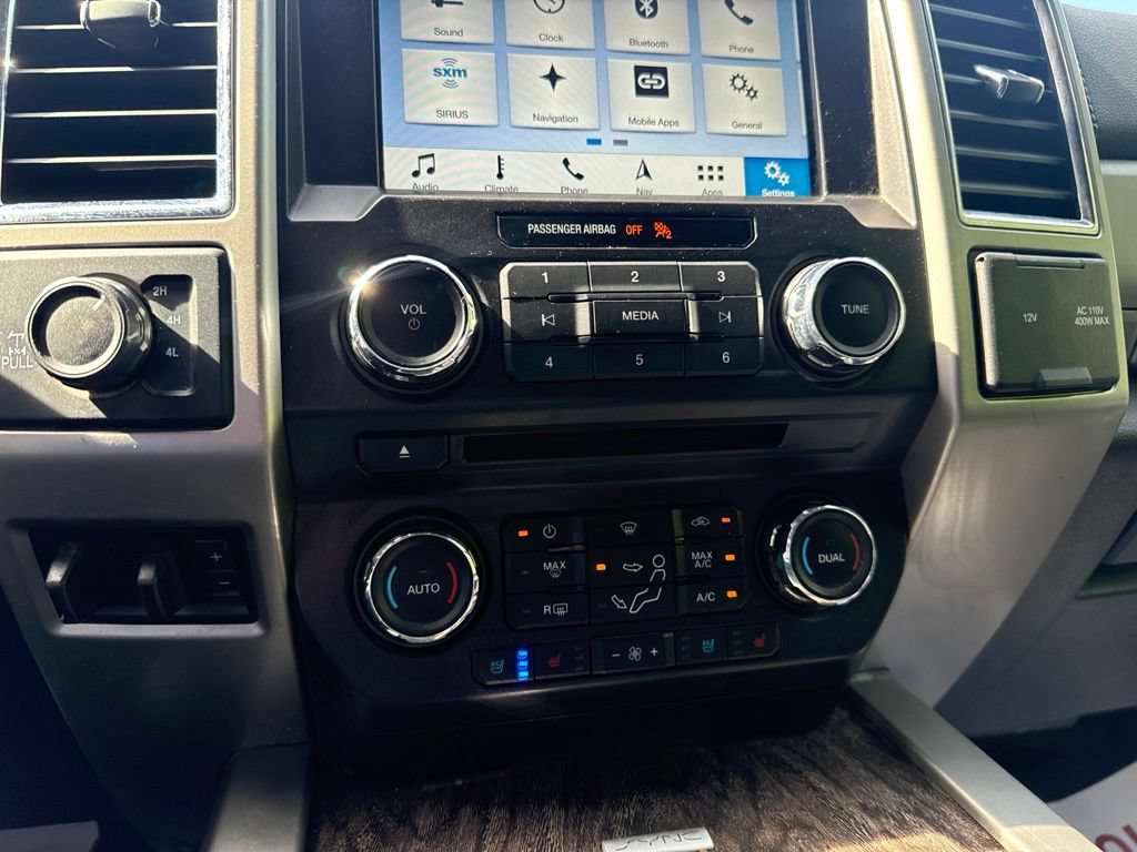 Used 2018 Ford F250 Lariat w/ Snow Plow Prep Package AWD/4WD image 31