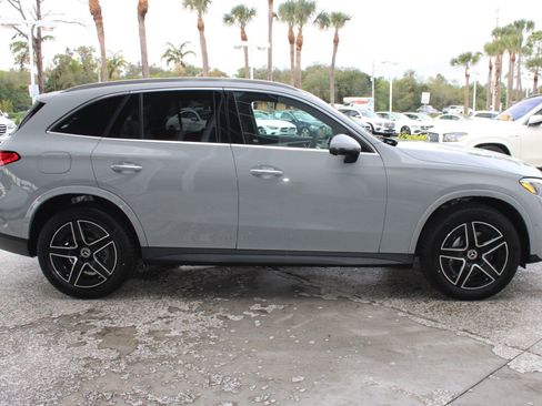 Used 2026 Mercedes-Benz GLC 300 image 8
