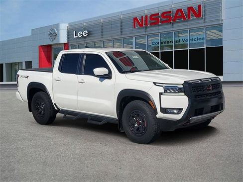 Certified 2025 Nissan Frontier Pro-X w/ Pro Convenience Package image 1