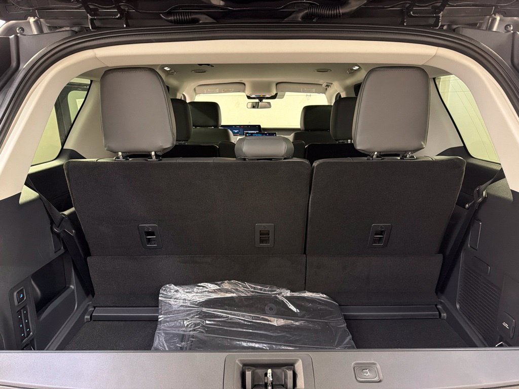 New 2027 Ford Expedition Active AWD/4WD image 38