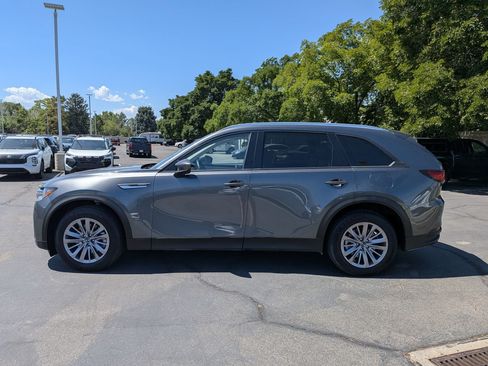 Used 2024 MAZDA CX-90 Plug-In Hybrid w/ Preferred AWD/4WD image 9