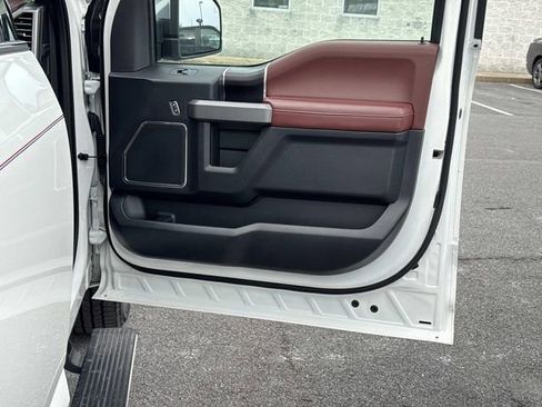 Certified 2020 Ford F150 Platinum w/ Equipment Group 701A Luxury image 25