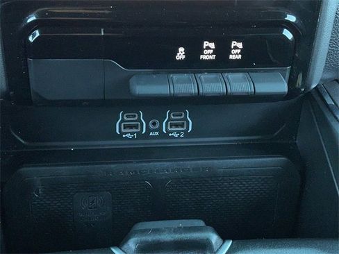 Used 2025 RAM 1500 Laramie image 24