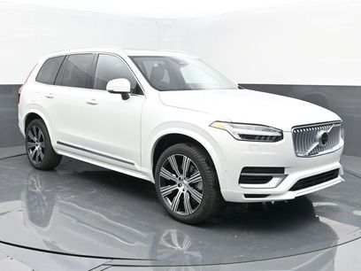 New 2025 Volvo XC90 T8 Plus w/ Protection Package Premier