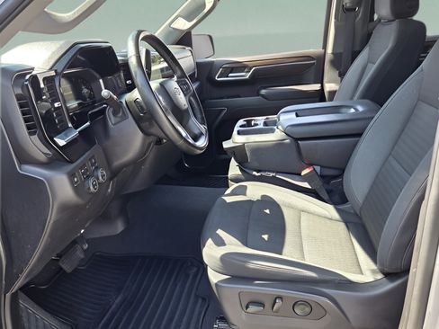 Certified 2023 Chevrolet Silverado 1500 RST w/ Z71 Off-Road Package AWD/4WD image 9
