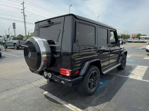 Used 2017 Mercedes-Benz G 550 image 8