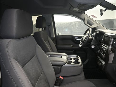 Used 2021 Chevrolet Silverado 1500 Custom AWD/4WD image 23