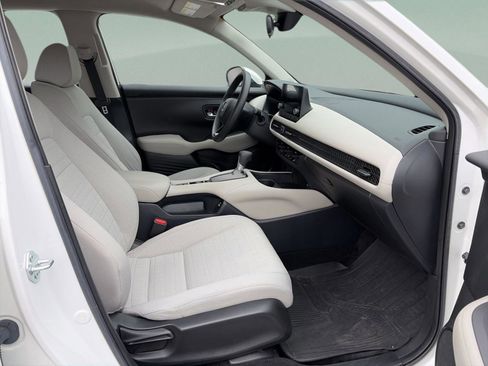 Certified 2023 Honda HR-V LX image 19