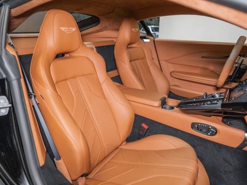 New 2026 Aston Martin V8 Vantage Coupe image 16