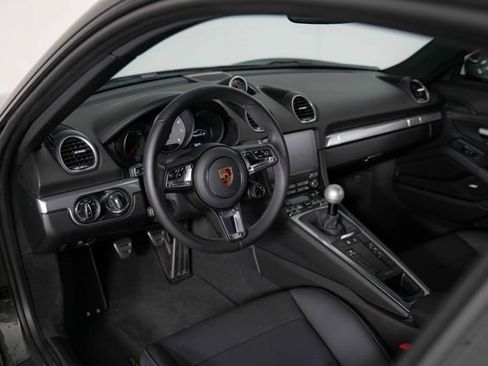 Used 2024 Porsche 718 Cayman S RWD image 16