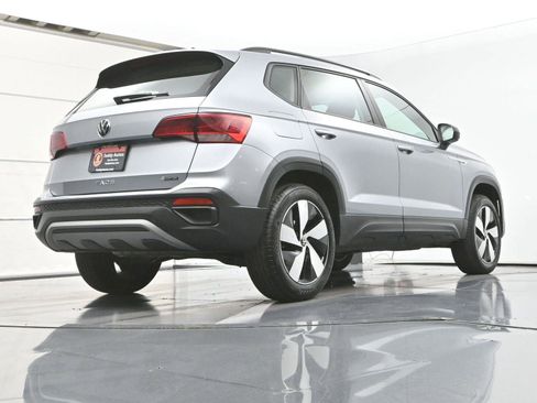 Used 2024 Volkswagen Taos S image 31