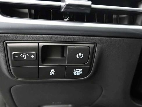 New 2026 Hyundai Tucson Blue SE image 20