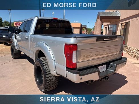 Used 2019 Ford F250 Platinum w/ Platinum Ultimate Package AWD/4WD image 7