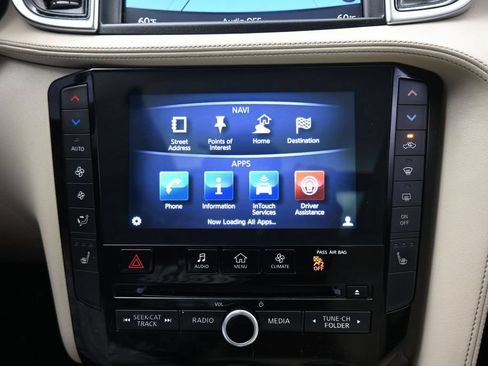Used 2019 INFINITI QX50 Luxe w/ Navigation Package FWD image 16
