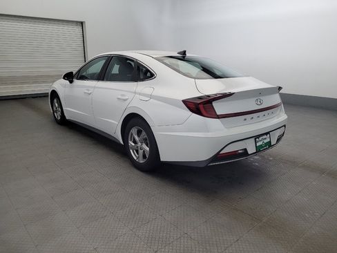 Used 2021 Hyundai Sonata SE w/ Winter Weather Package FWD image 5