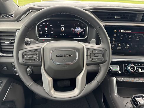 New 2026 GMC Sierra 1500 Denali w/ Denali Reserve Package AWD/4WD image 24