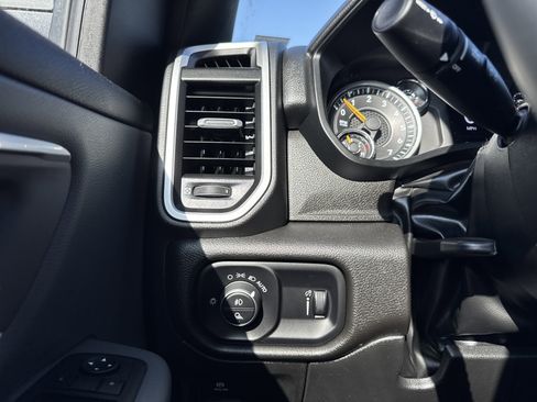 Used 2022 RAM 1500 Big Horn image 24