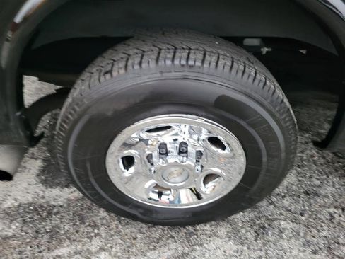 Used 2017 Chevrolet Express 3500 LT w/ LT Preferred Equipment Group image 29