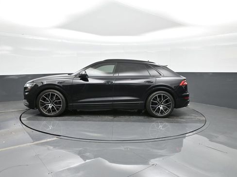 Used 2021 Audi SQ8 Prestige w/ Prestige Package image 2