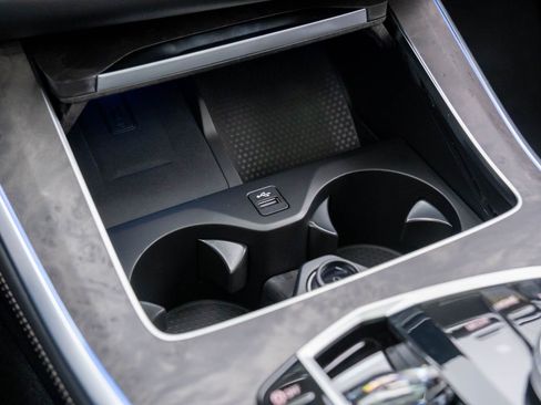 New 2026 BMW X5 xDrive50e w/ Executive Package image 29