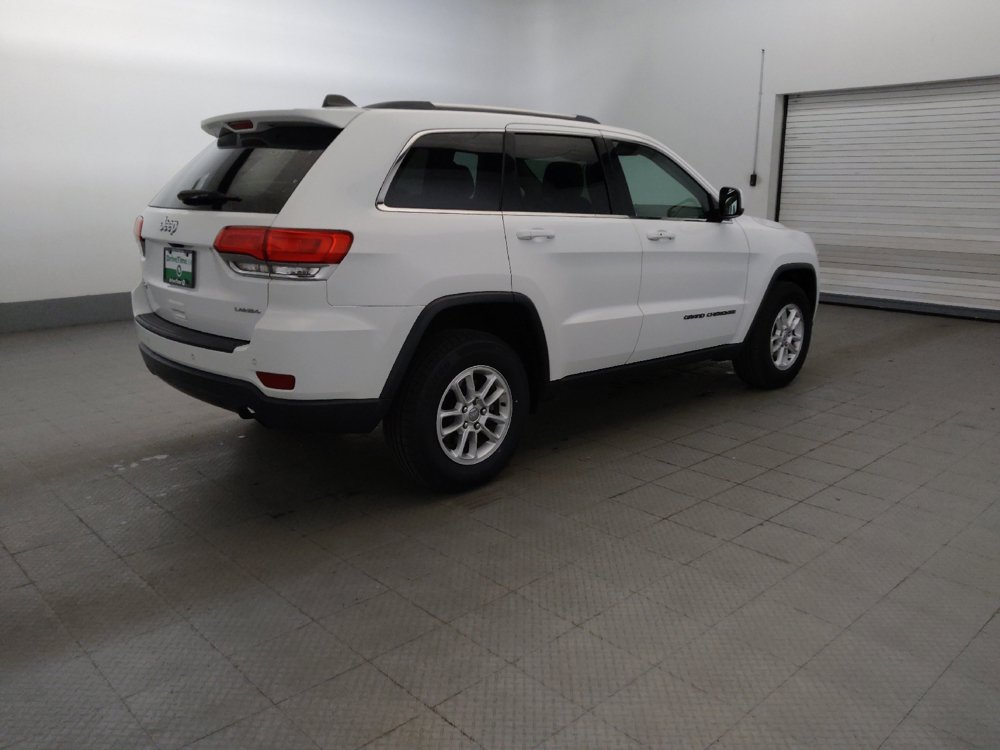 Used 2018 Jeep Grand Cherokee Laredo AWD/4WD image 10