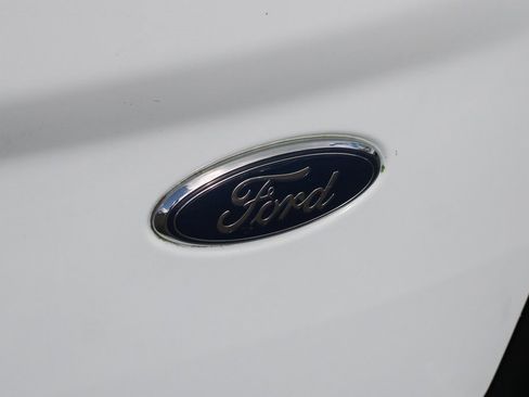 Used 2020 Ford Transit Connect XL image 41