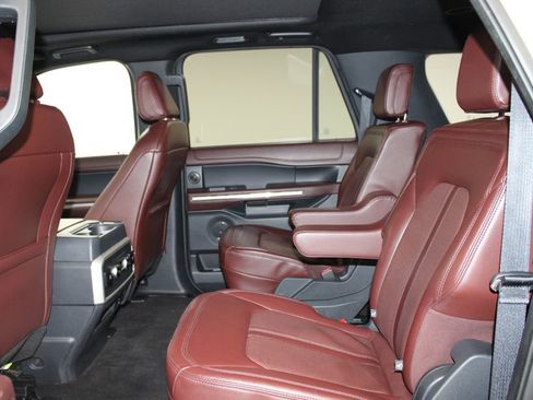 Used 2023 Ford Expedition Max Limited AWD/4WD image 26