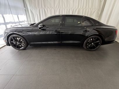 Used 2024 Bentley Flying Spur V8