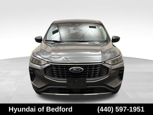 Used 2025 Ford Escape Active AWD/4WD image 2